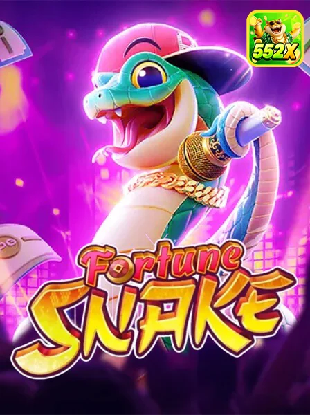 Pessoa jogando no celular em um café